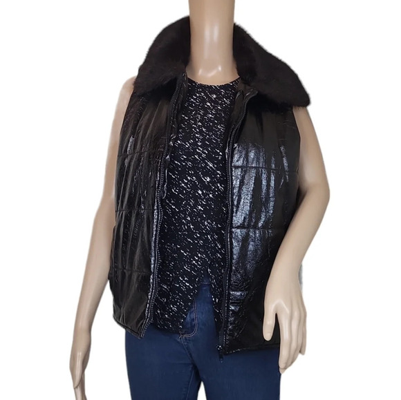Steve Madden Distressed Faux Fur Puffer vest - Picture 3 of 7